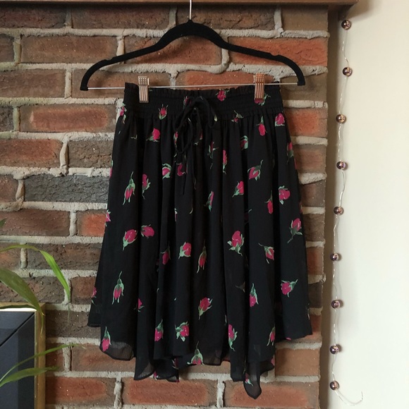 NWT Club Monaco Skirt - Picture 2 of 5